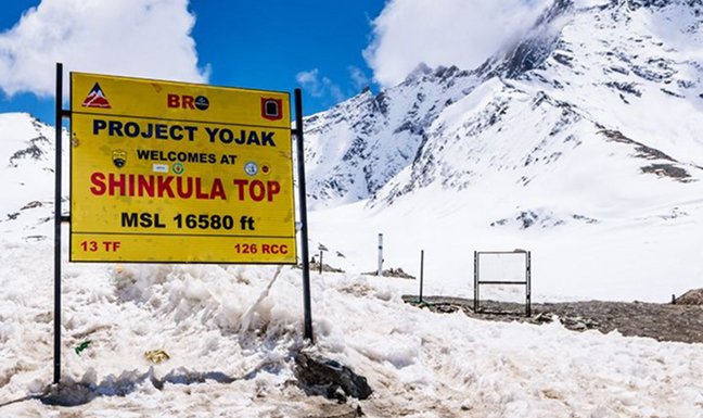 Manali to Shinkula Pass Taxi Service Fare ₹1,500